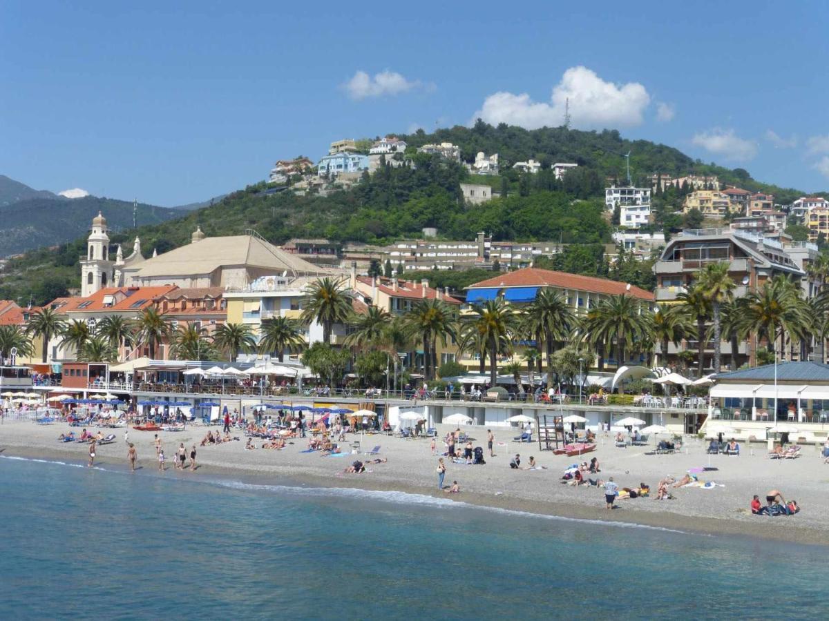 Fornaci 2 Rivieraholiday Pietra Ligure Exterior foto