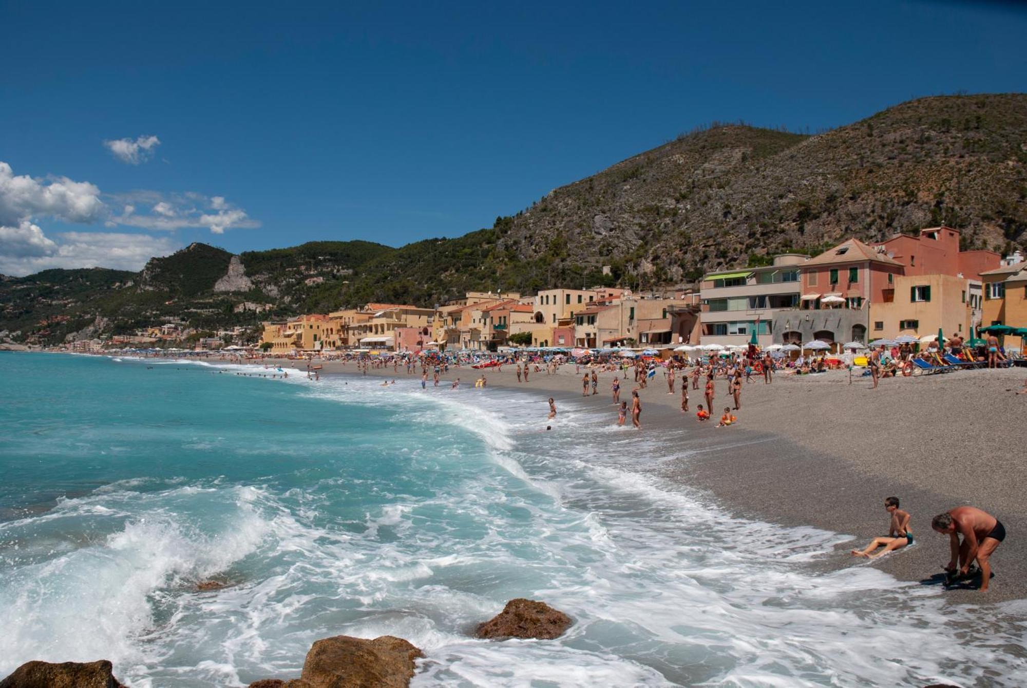 Fornaci 2 Rivieraholiday Pietra Ligure Exterior foto